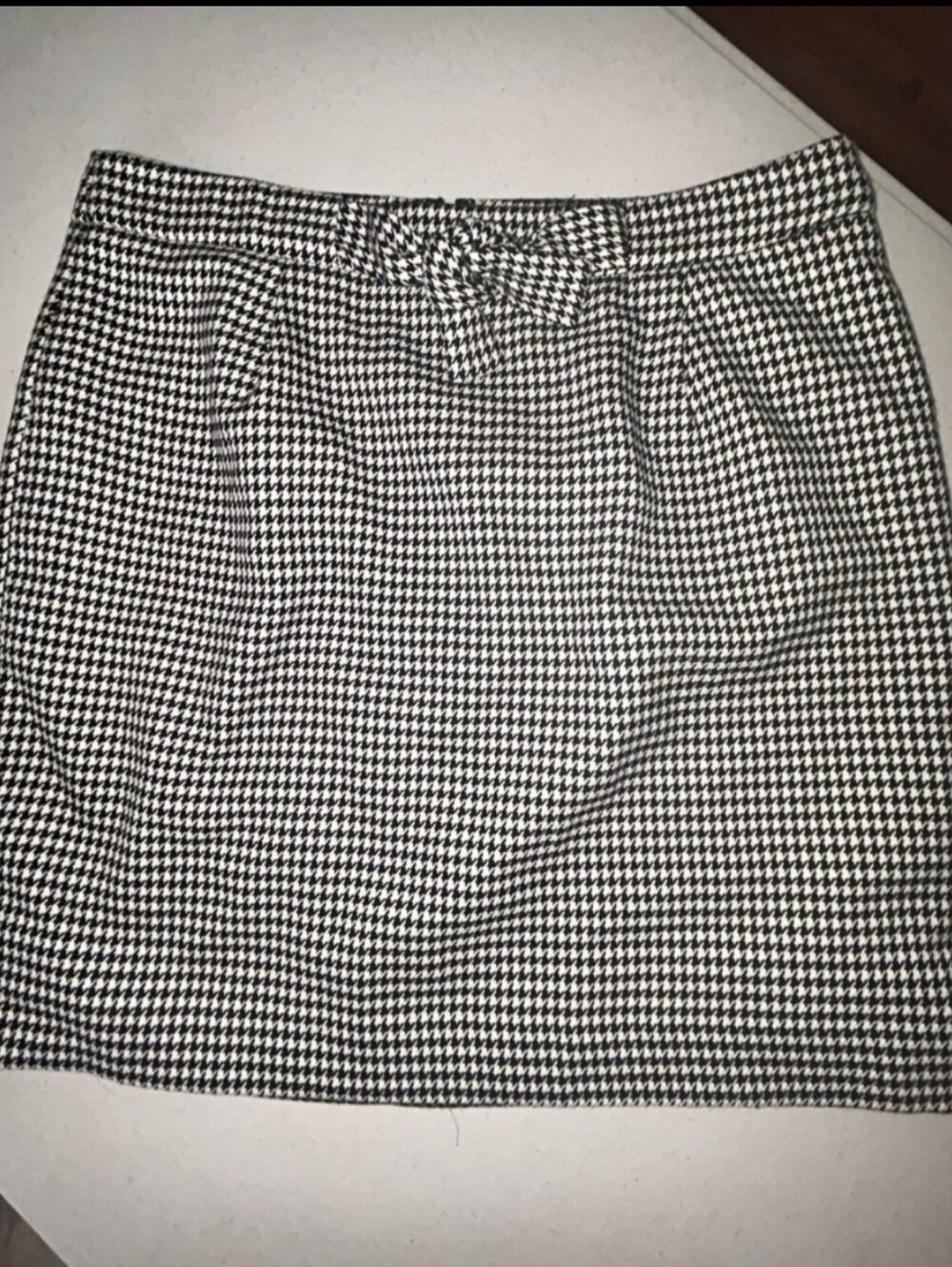 LOFT Black White Houndstooth Mini Skirt Size 6 Classic Career Preppy